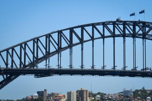 Windy Sydney Bridge Climb © Charlie Schaal